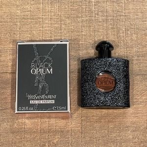 Yves Saint Laurent Black Opium Eau de Parfum mini (0.25 fl oz)